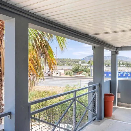 Otel Toulon Sur La Seyne-sur-Mer