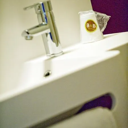 Hotel Toulon Sur 2*